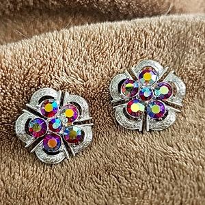 Ladies Coro Signed clip-on earrings all stones in place. Great condition